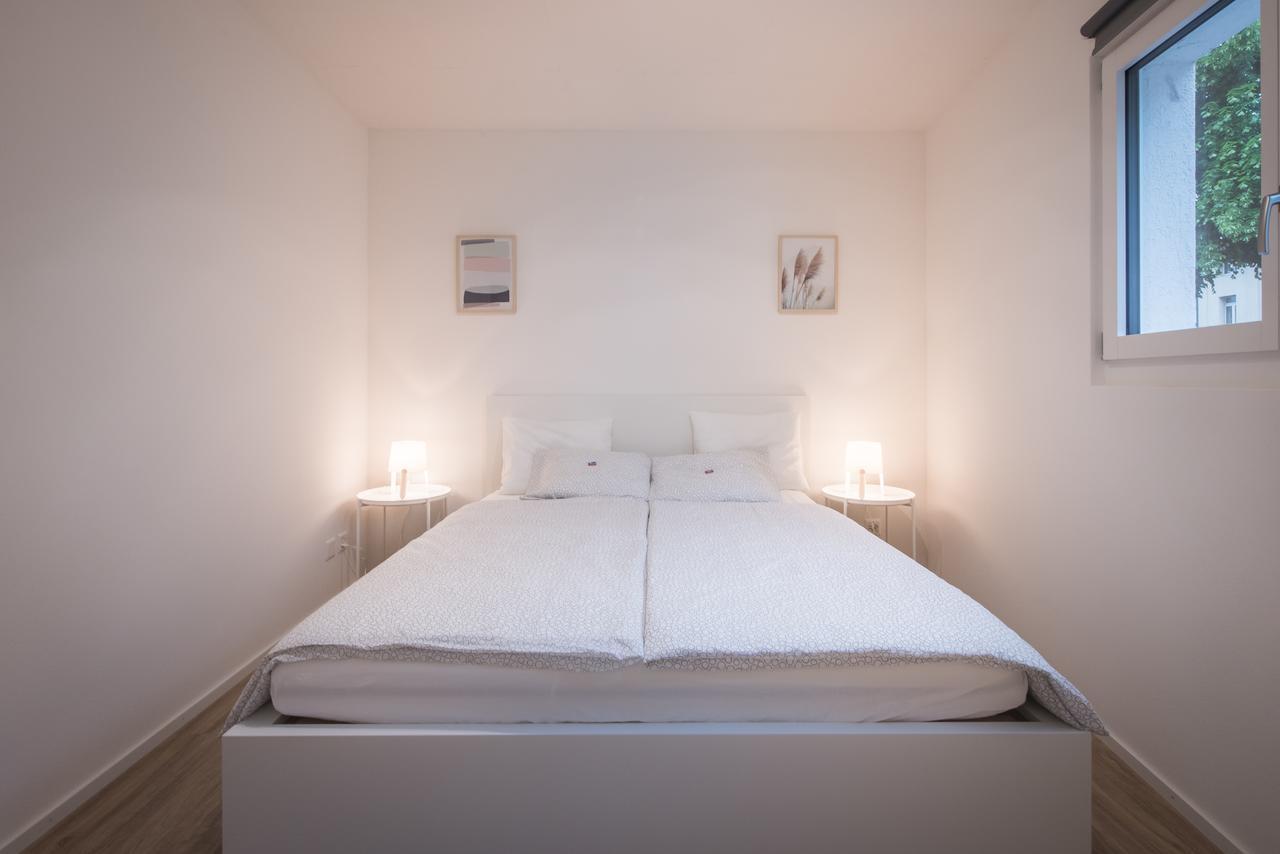 City Center Apartment - 因特拉肯 外观 照片